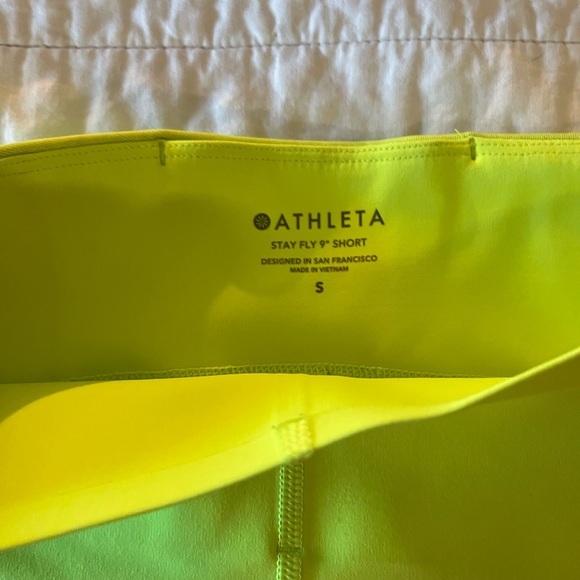 Athleta running shorts ⚡️ - Picture 3 of 4